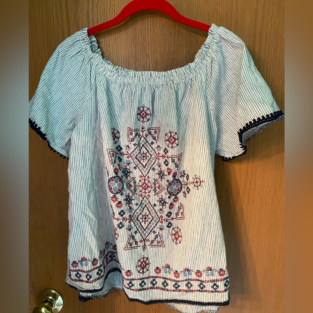 Knox Rose off the shoulder blouse